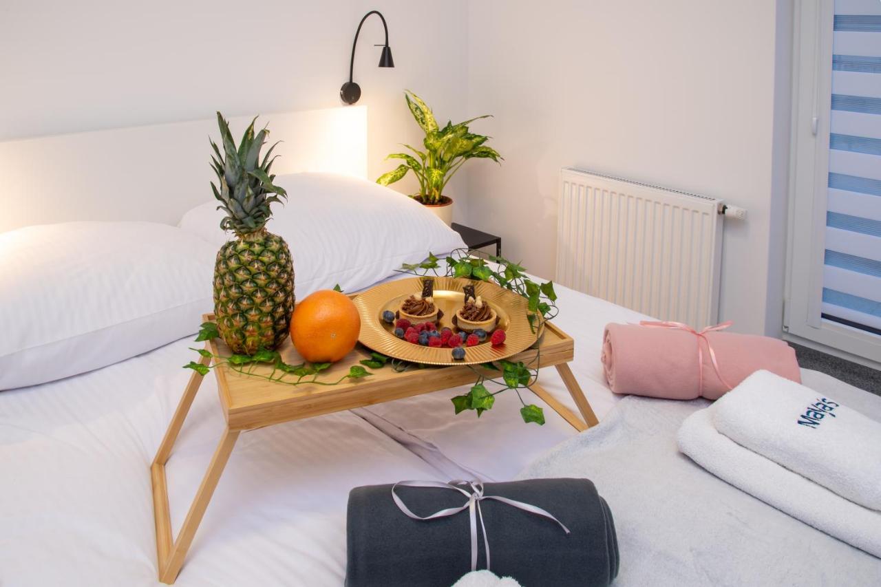 Maya'S Flats & Resorts 49 - Spacious 3 Rooms Apartment In Szafarnia Gdańsk Exterior foto