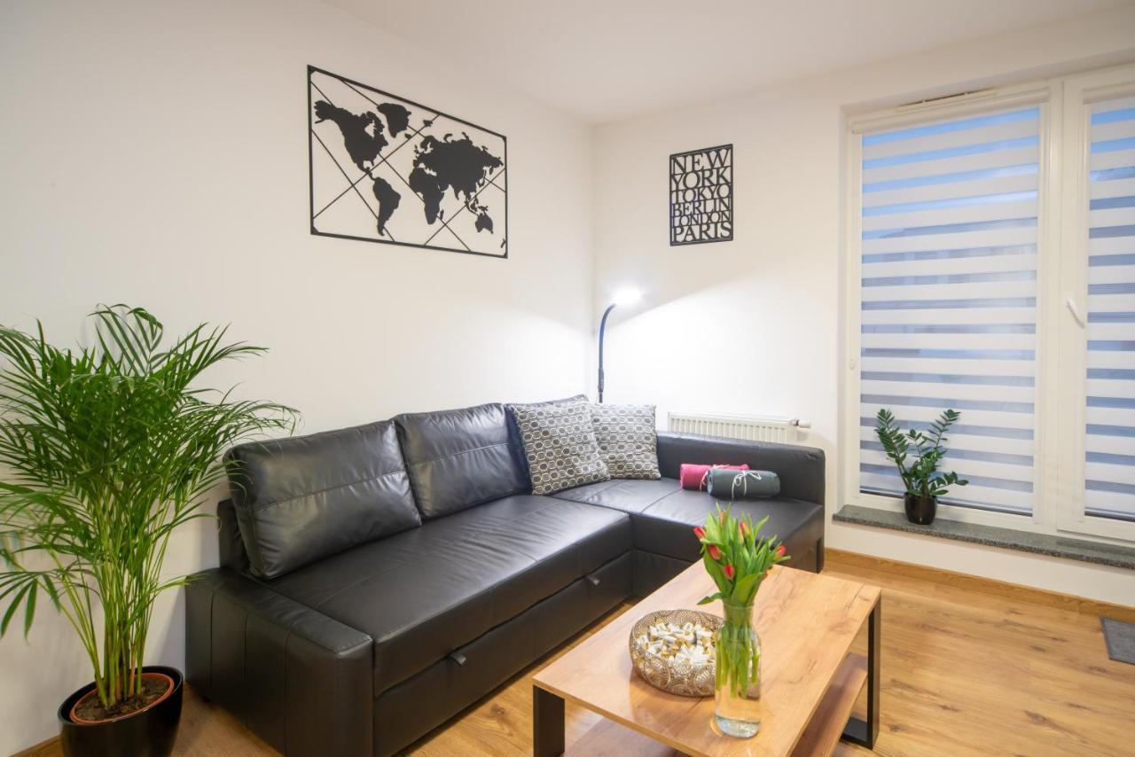 Maya'S Flats & Resorts 49 - Spacious 3 Rooms Apartment In Szafarnia Gdańsk Exterior foto
